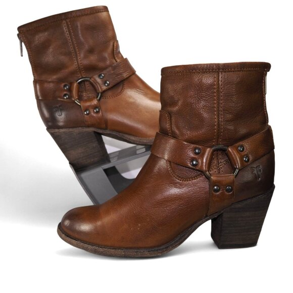 Frye Tabitha Harness Leather Side Ankle Boots Women's 7.5B Cognac Brown 3477944 - Picture 1 of 12